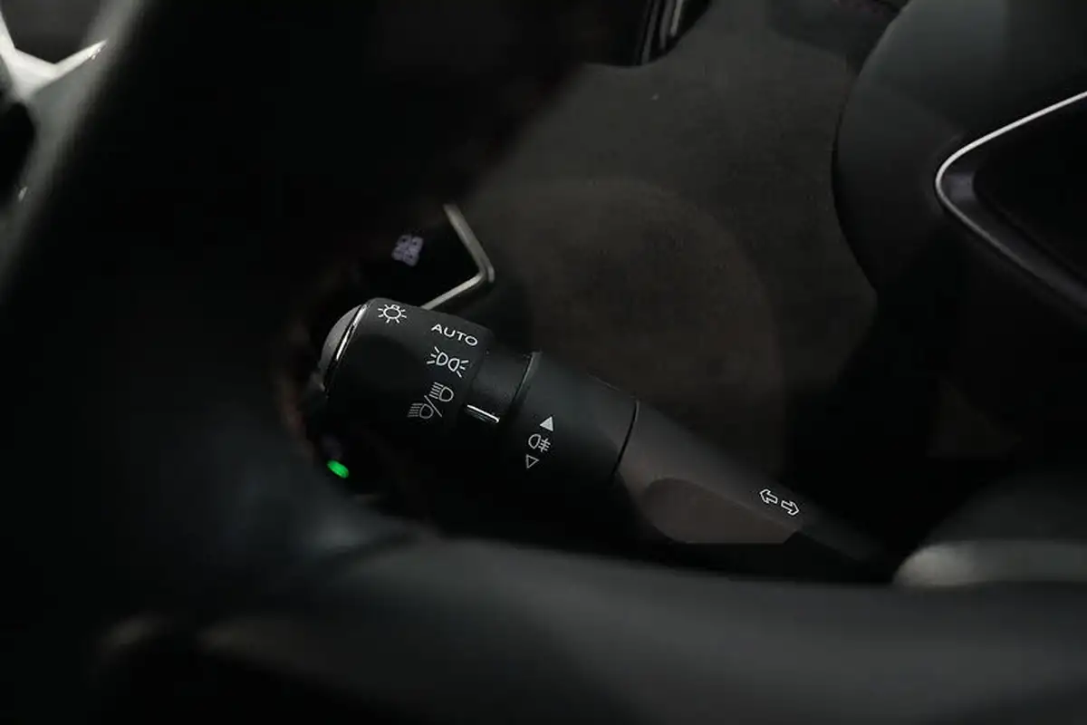 2021-ds-ds-3-crossback-e-tense-performance-line-big-36