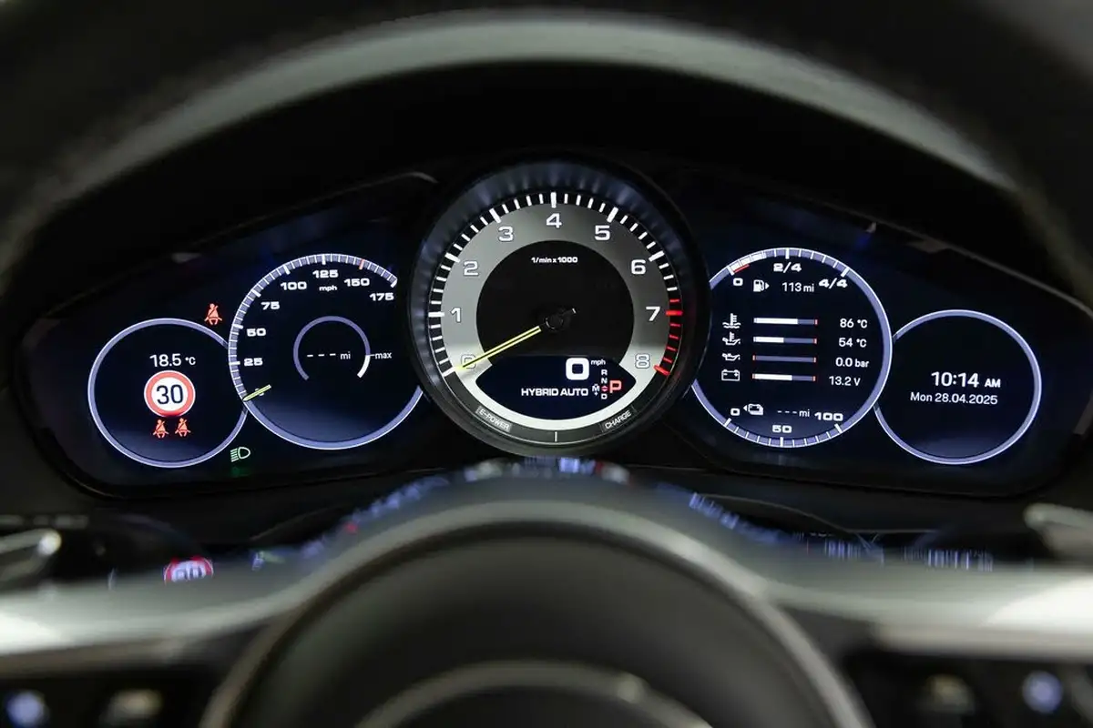 2023-porsche-cayenne-30-v6-e-hybrid-462ps-coupe-big-34