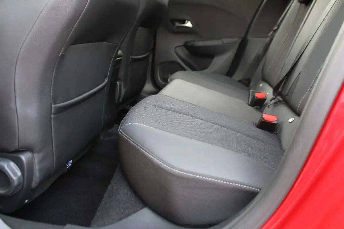 2022-vauxhall-corsa-e-elite-premium-big-15