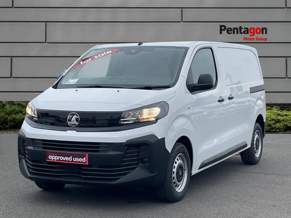 2025-vauxhall-vivaro-15td-prime-big-2