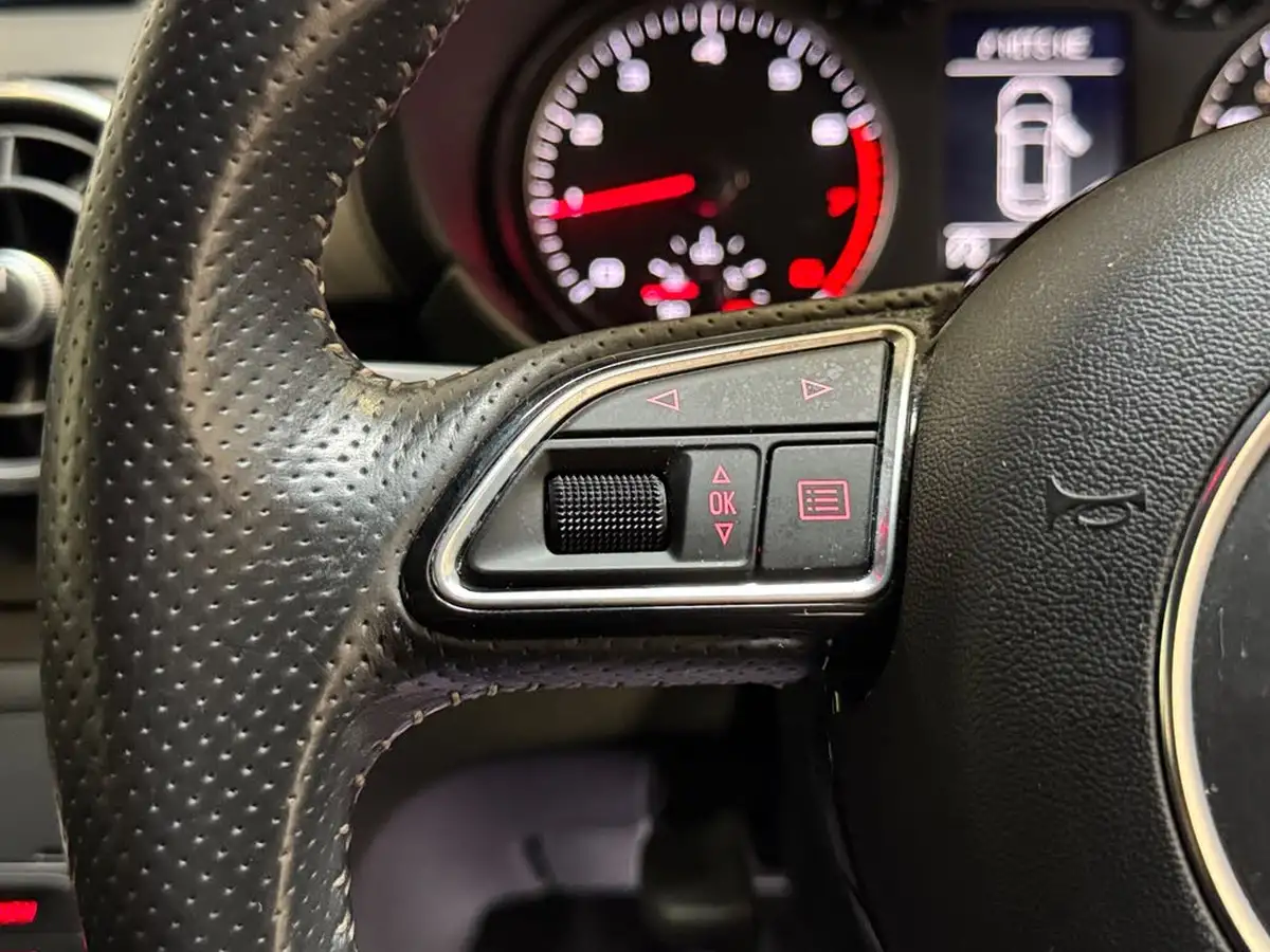 2016-audi-a1-14-tfsi-s-line-125ps-sportback-5d-big-21