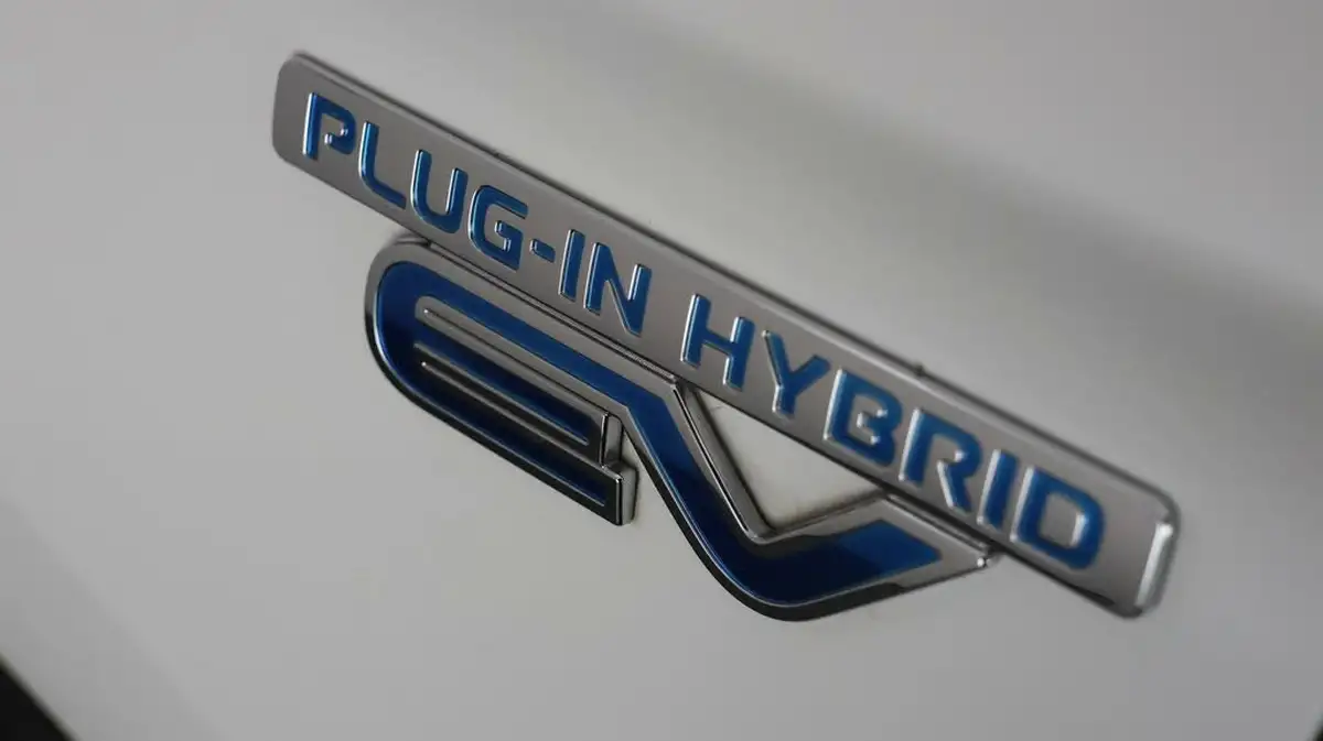 2017-mitsubishi-outlander-20-4hs-phev-5st-big-21