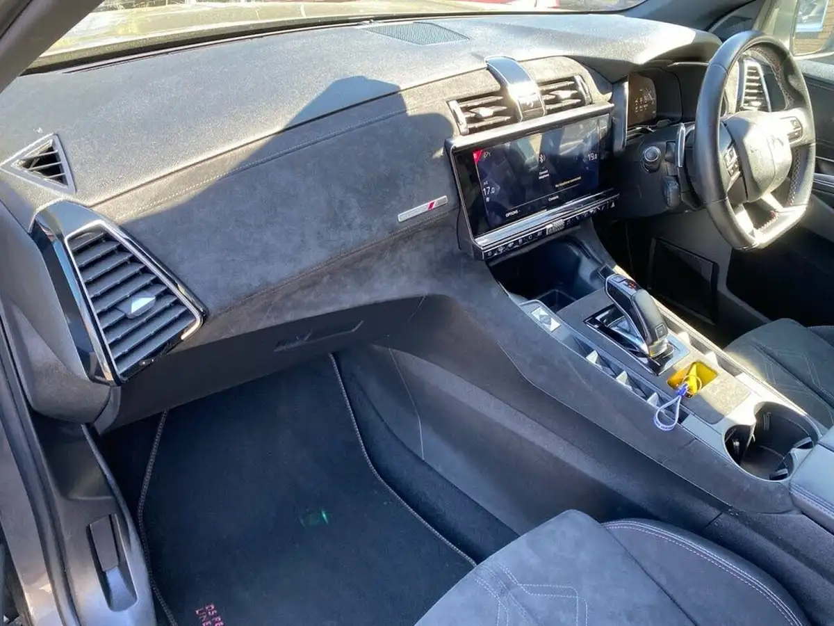 2021-ds-ds-7-crossback-16-puretech-performance-line-225ps-big-16