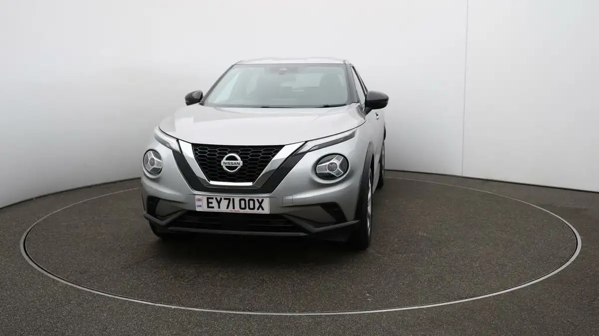 2021-nissan-juke-10-dig-t-n-connecta-dct-big-30
