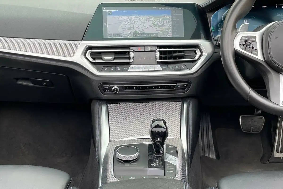 2022-bmw-4-series-20td-420d-m-sport-convertible-2d-big-34
