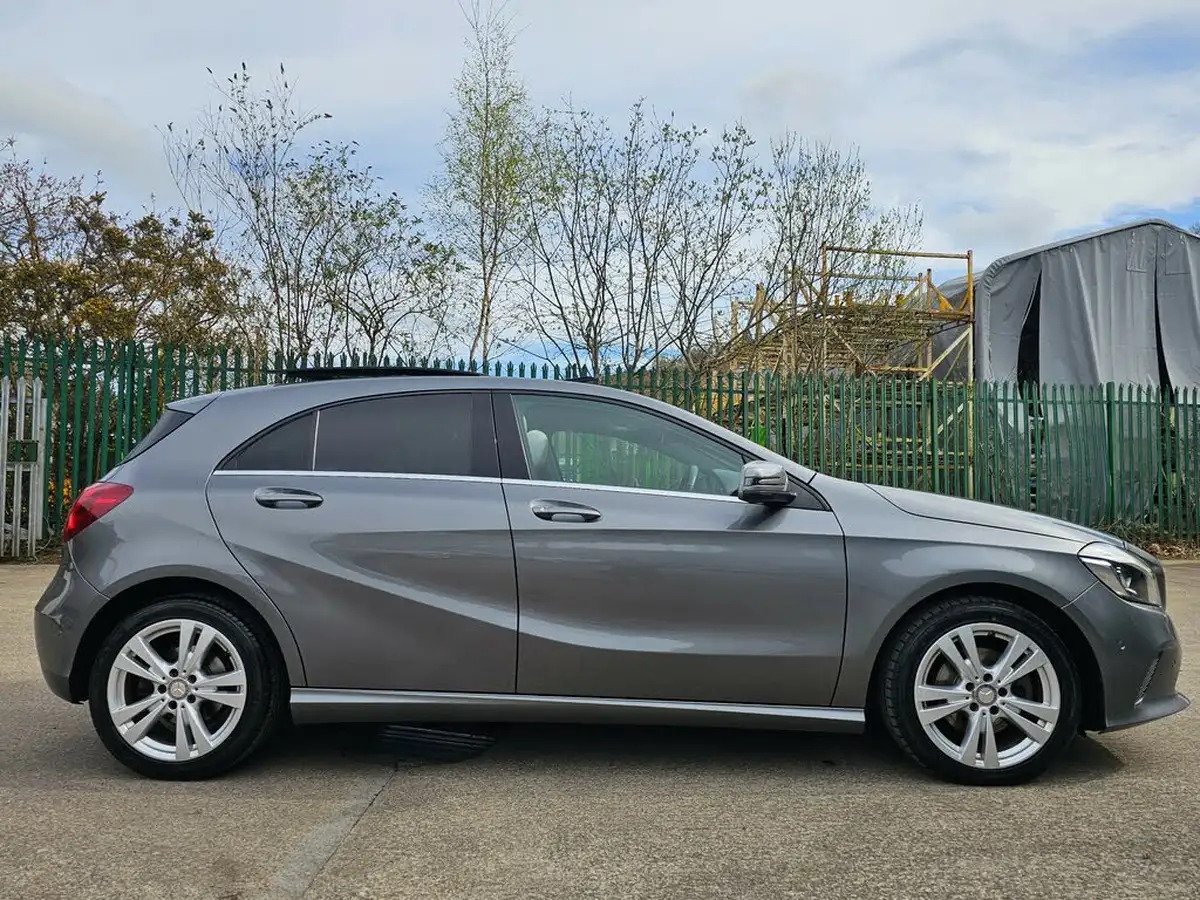 2016-mercedes-benz-a-class-16-a180-sport-premium-plusss-big-20