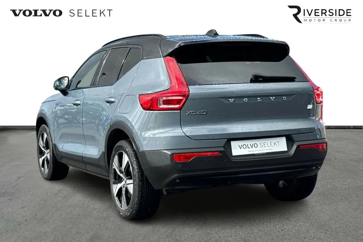 2022-volvo-xc40-e-recharge-plus-228bhp-big-2