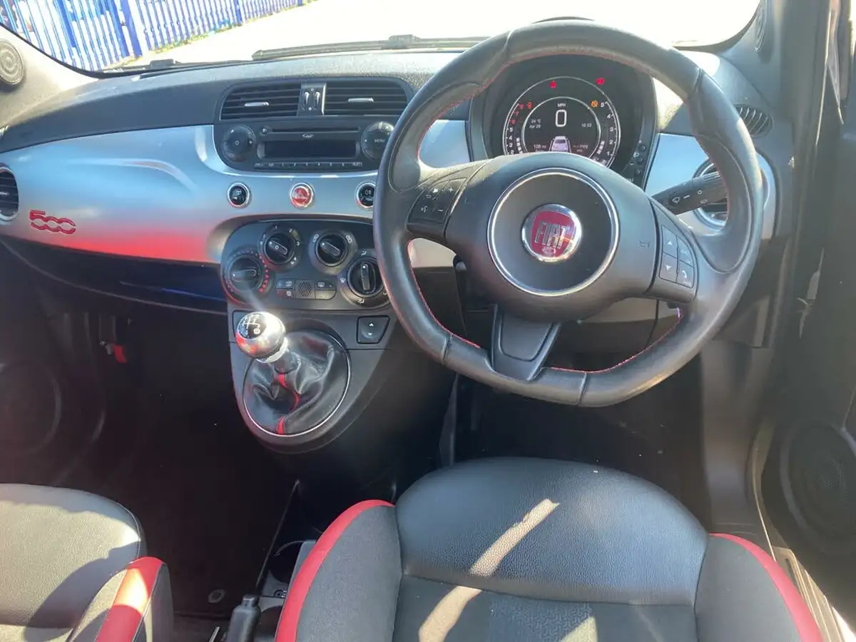 2015-fiat-500-12-s-big-13