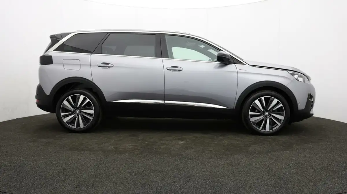 2020-peugeot-5008-suv-12-puretech-gt-line-premium-eat8-big-33
