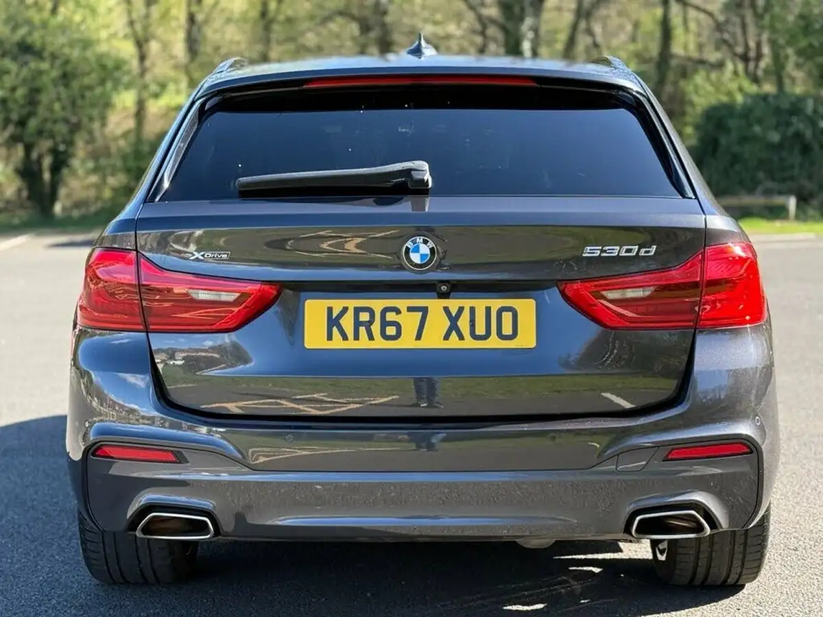 2017-bmw-5-series-30td-530d-m-sport-xdrive-touring-5d-big-22