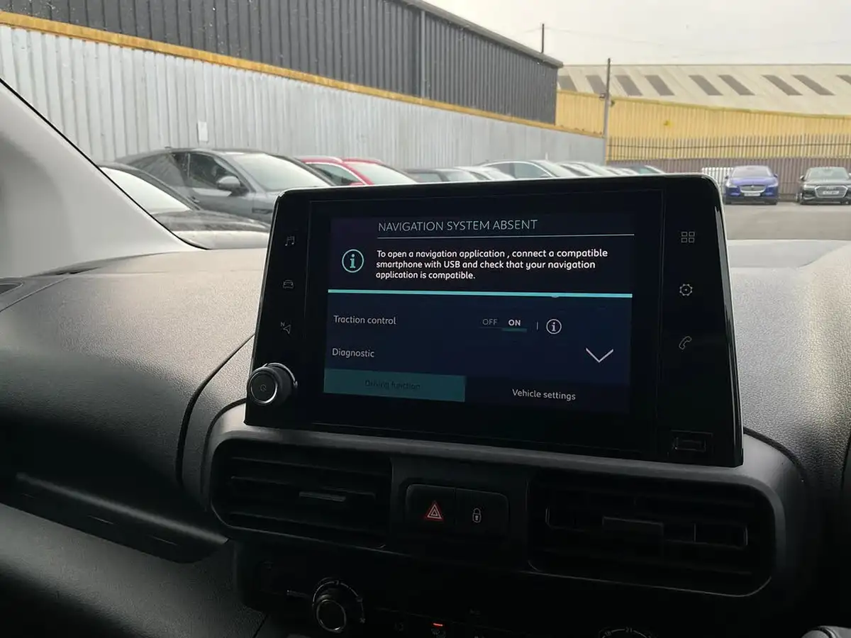 2023-citroen-berlingo-e-enterprise-edition-m-50kwh-800-big-30