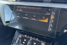 2022-audi-e-tron-55e-technik-station-wagon-small-18