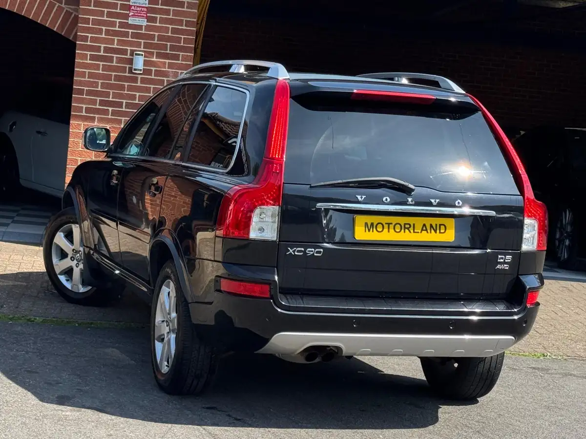 2013-volvo-xc90-24td-se-big-2