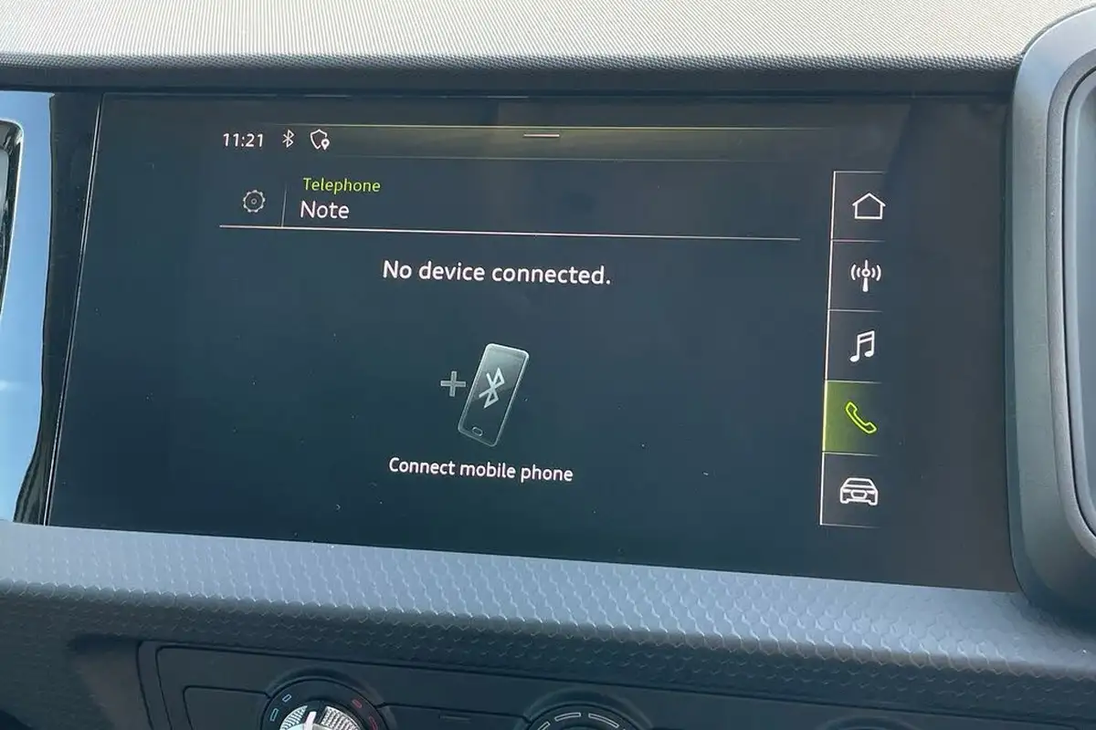 2020-audi-a1-10-25-tfsi-technik-big-12