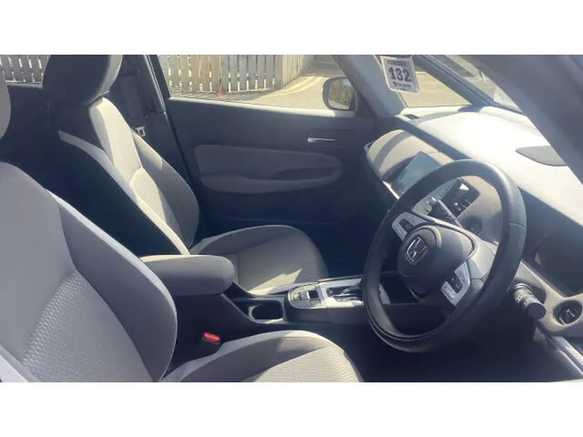 2023-honda-jazz-15-i-mmd-crosstar-ex-big-17