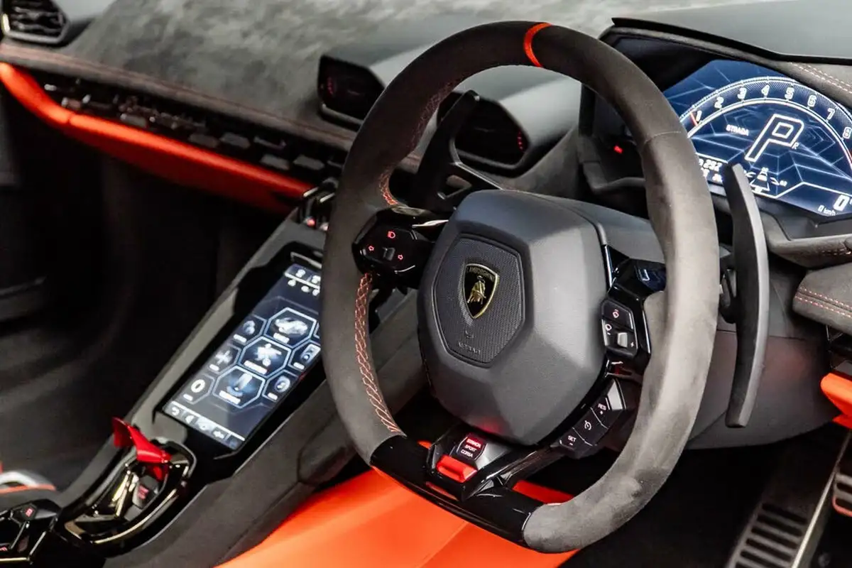 2023-lamborghini-huracan-52-tecnica-big-27