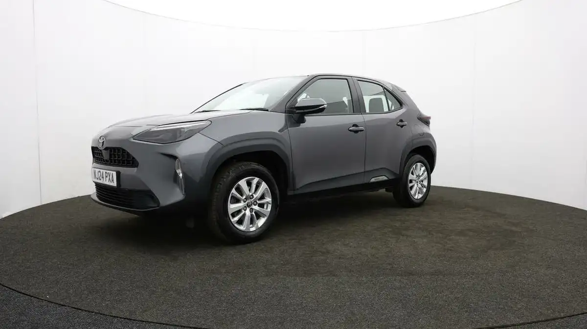 2024-toyota-yaris-cross-15-vvt-i-icon-big-53