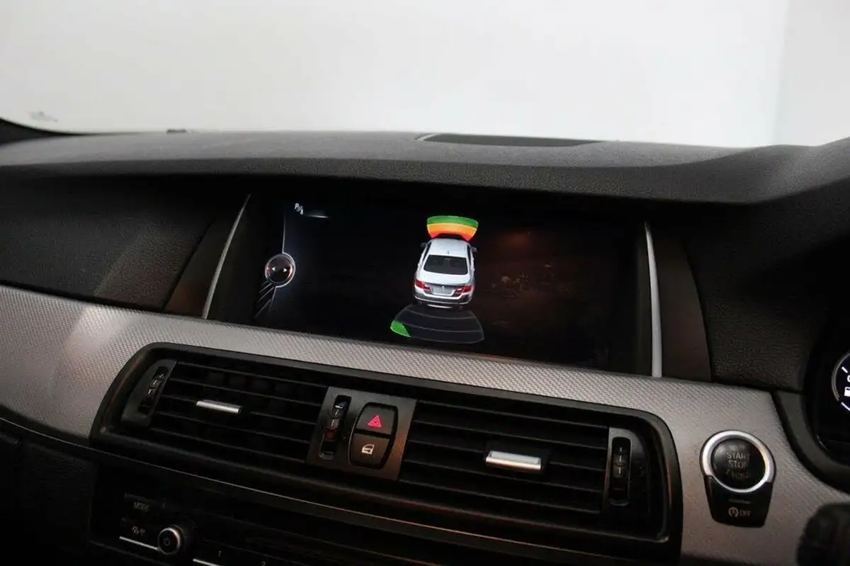 2015-bmw-5-series-20td-520d-m-sport-190bhp-saloon-4d-auto-big-32