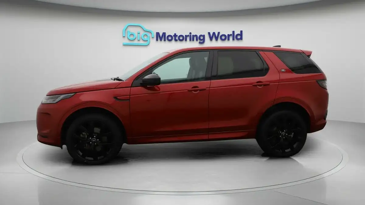 2022-land-rover-discovery-sport-20-d200-r-dynamic-se-big-4