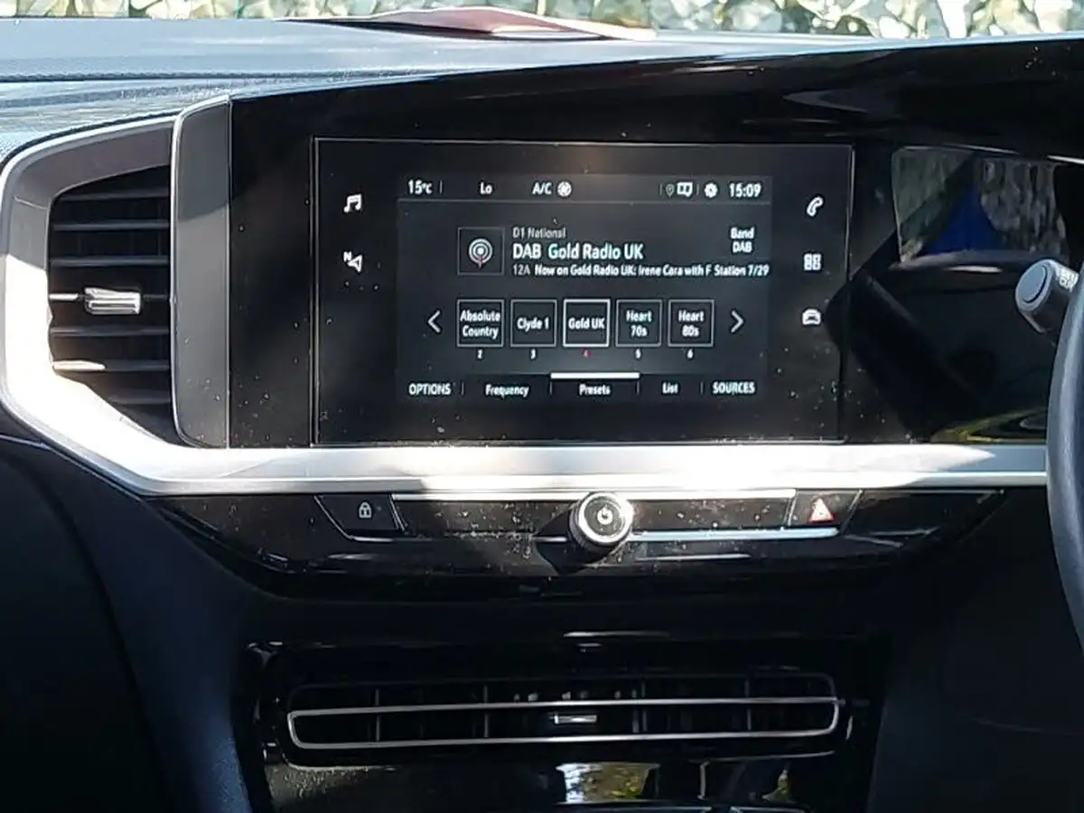2022-vauxhall-mokka-12-elite-edition-130ps-auto-big-10