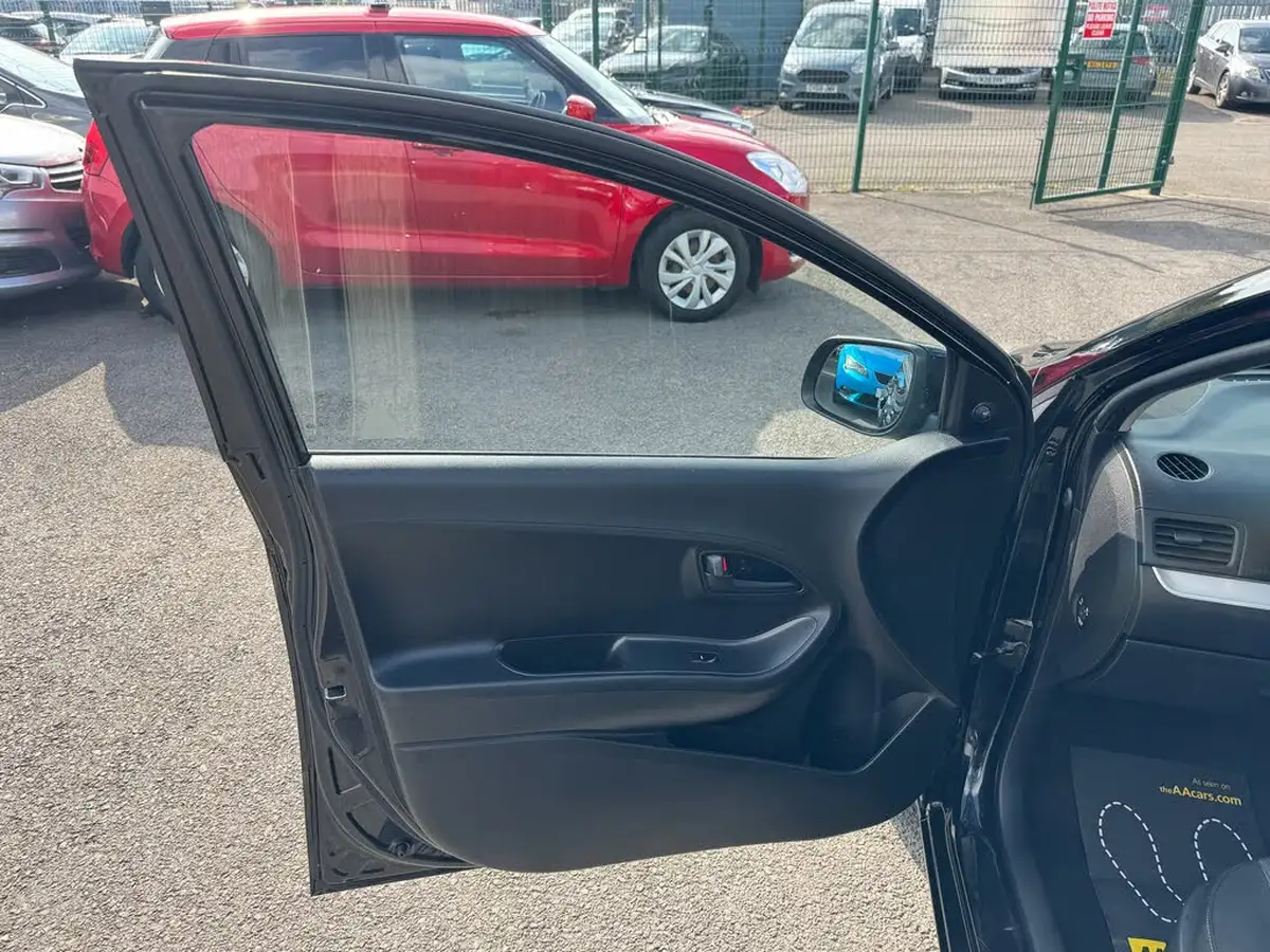 2014-kia-picanto-10-picanto-1-5d-big-33
