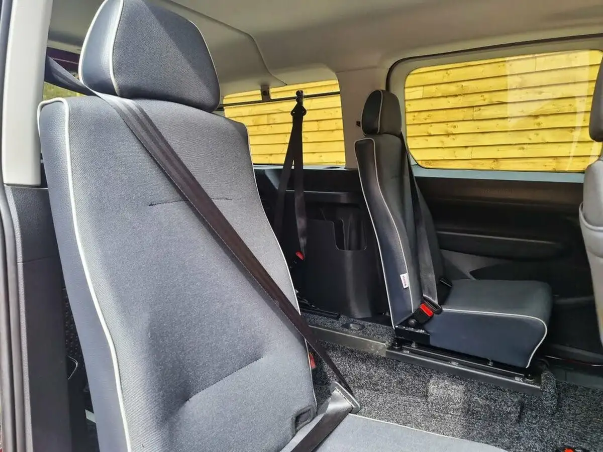 2022-volkswagen-caddy-15-tsi-maxi-life-big-18