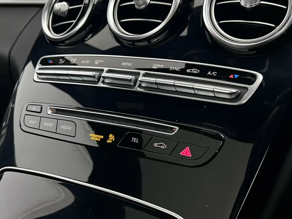 2018-mercedes-benz-c-class-30-c43-amg-367ps-premium-plusss-saloon-4d-big-35