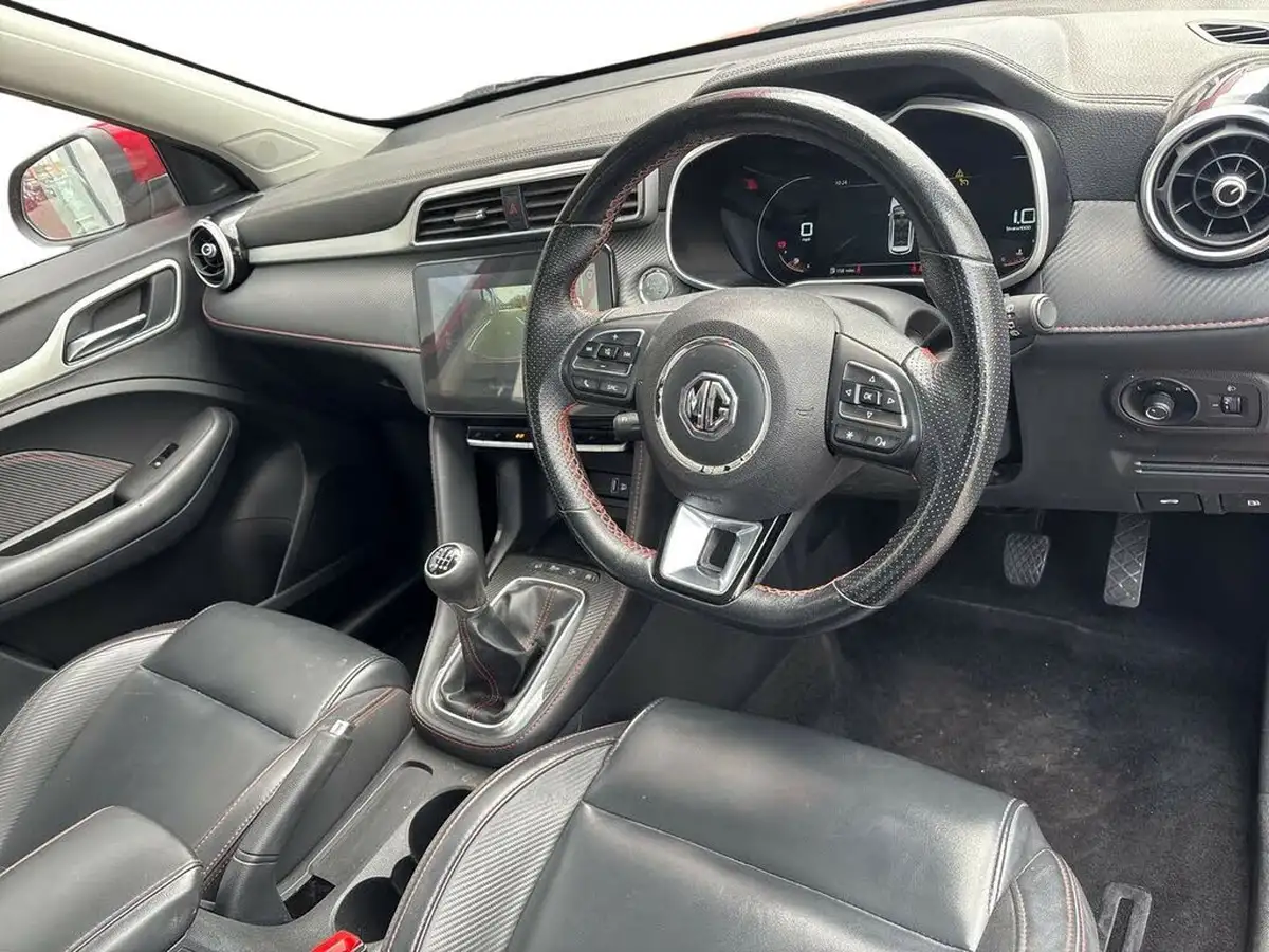 2021-mg-zs-suv-10t-gdi-exclusive-big-14