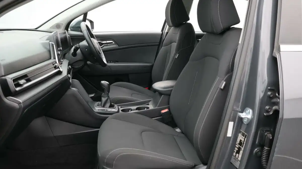2023-kia-sportage-16-t-gdi-2-148bhp-big-14