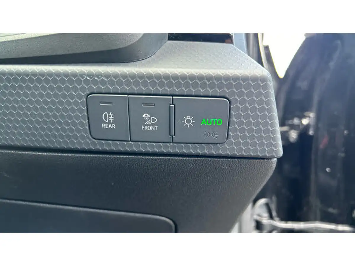 2021-audi-a1-10-25-tfsi-technik-big-24