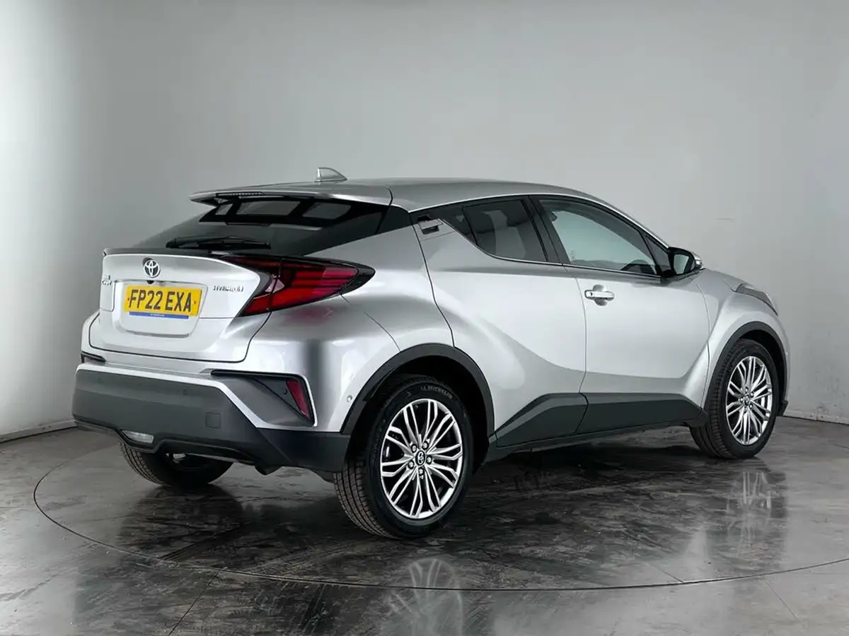 2022-toyota-c-hr-18-vvt-i-excel-big-3