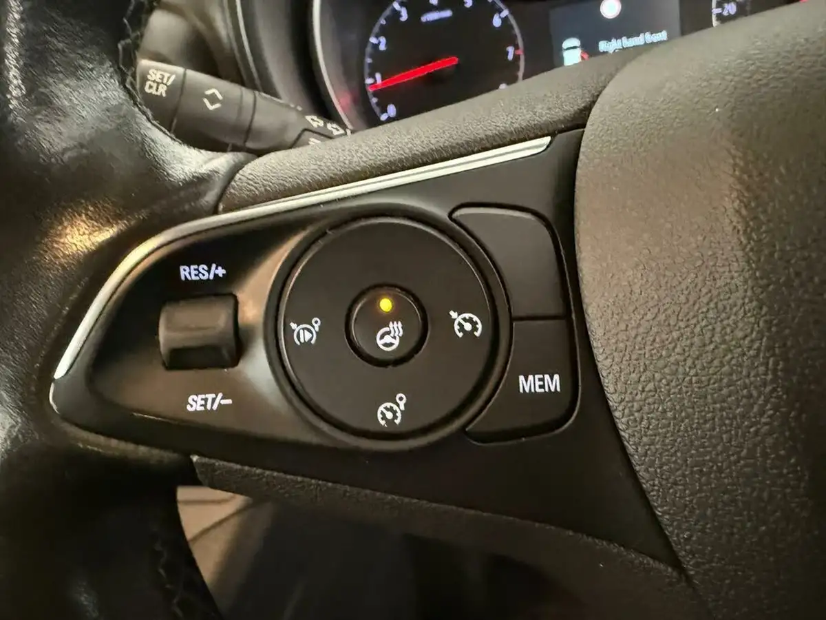 2021-vauxhall-combo-life-15-se-xl-100ps-big-29