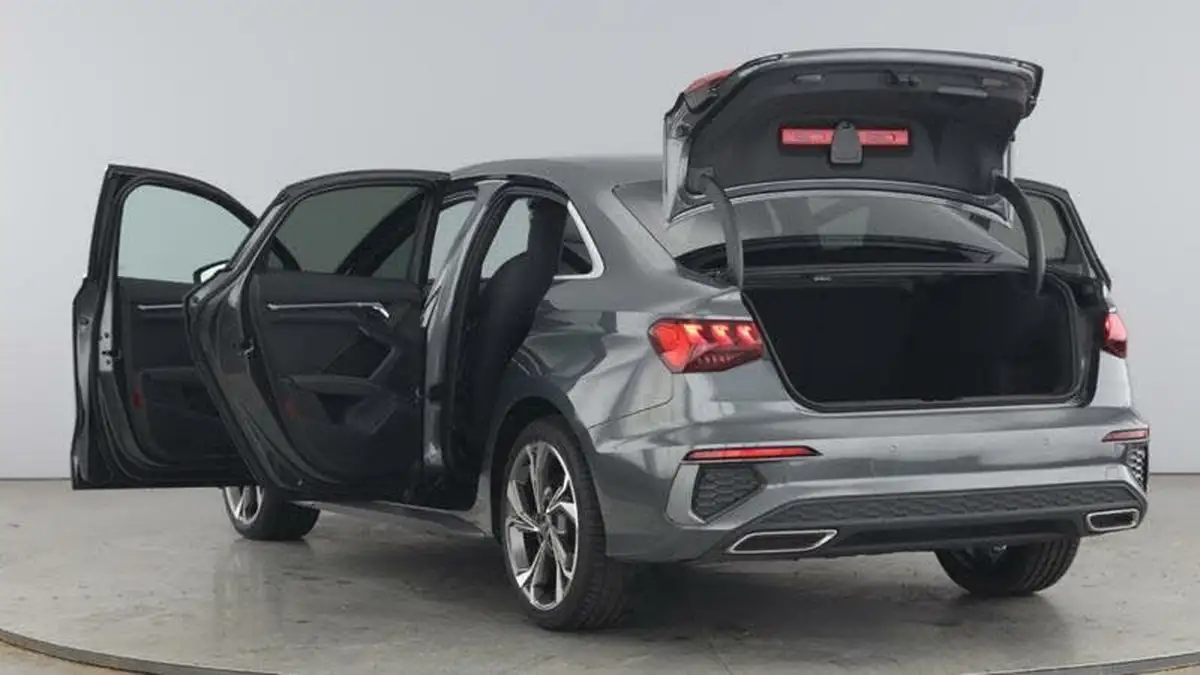 2021-audi-a3-10-30-tfsi-s-line-saloon-4d-tronic-big-10