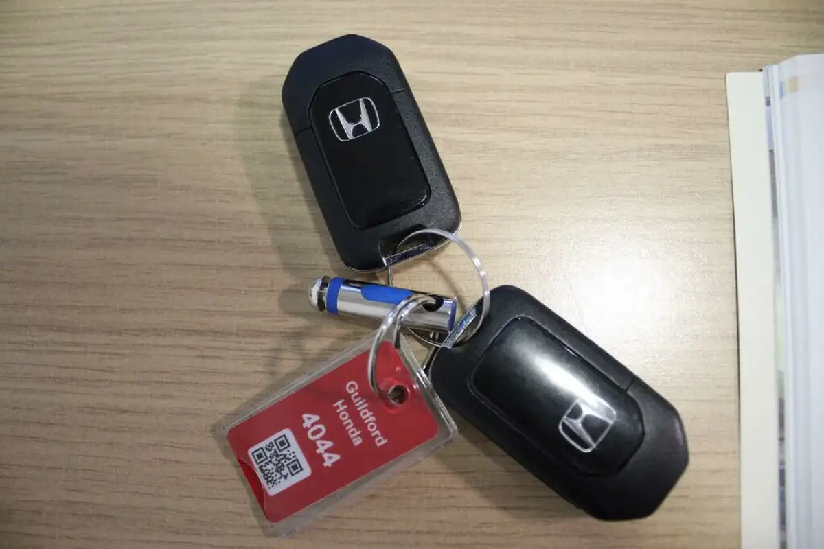2021-honda-civic-15-vtec-turbo-sport-ss-big-21