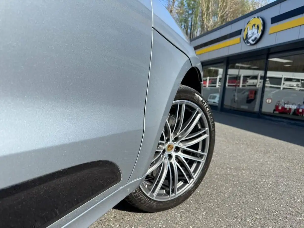 2019-porsche-macan-29-v6-turbo-big-24