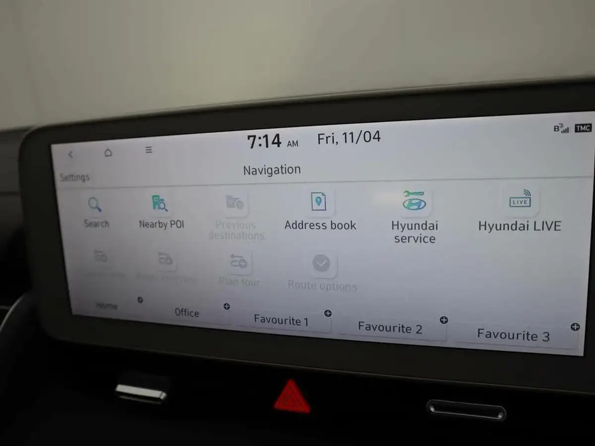2022-hyundai-ioniq-5-e-se-connect-big-13