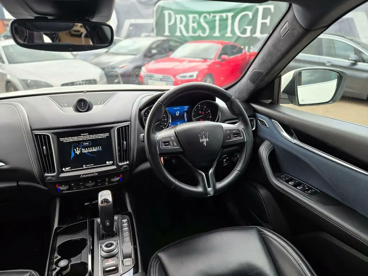 2019-maserati-levante-30-granlusso-big-33