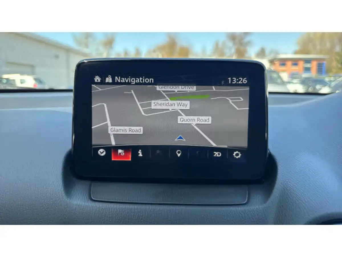 2019-mazda-mazda2-15-sport-nav-big-27