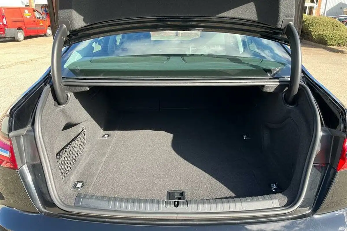 2019-audi-a6-saloon-20-40-tdi-sport-quattro-big-20