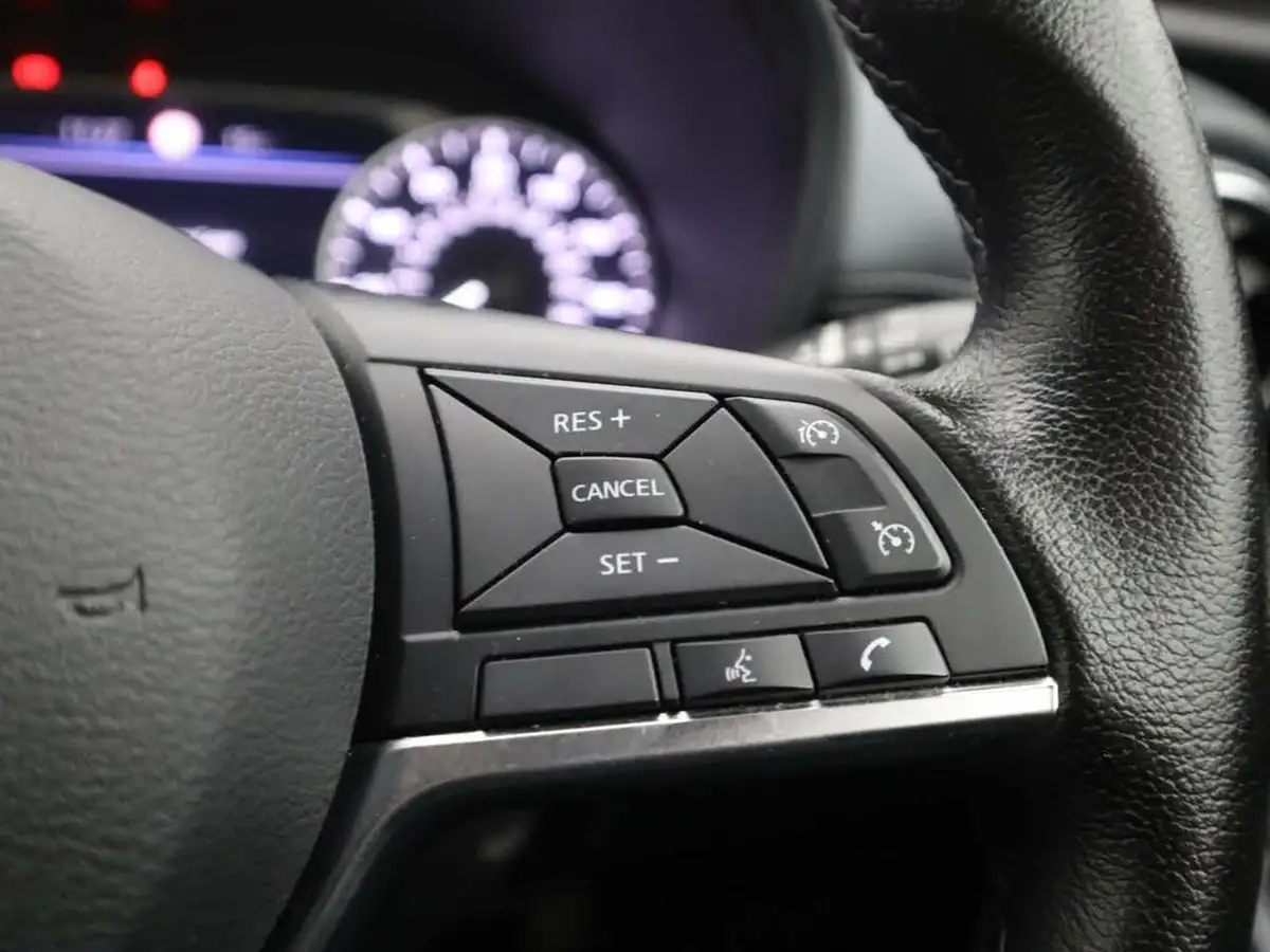 2022-nissan-juke-10-dig-t-n-connecta-big-26