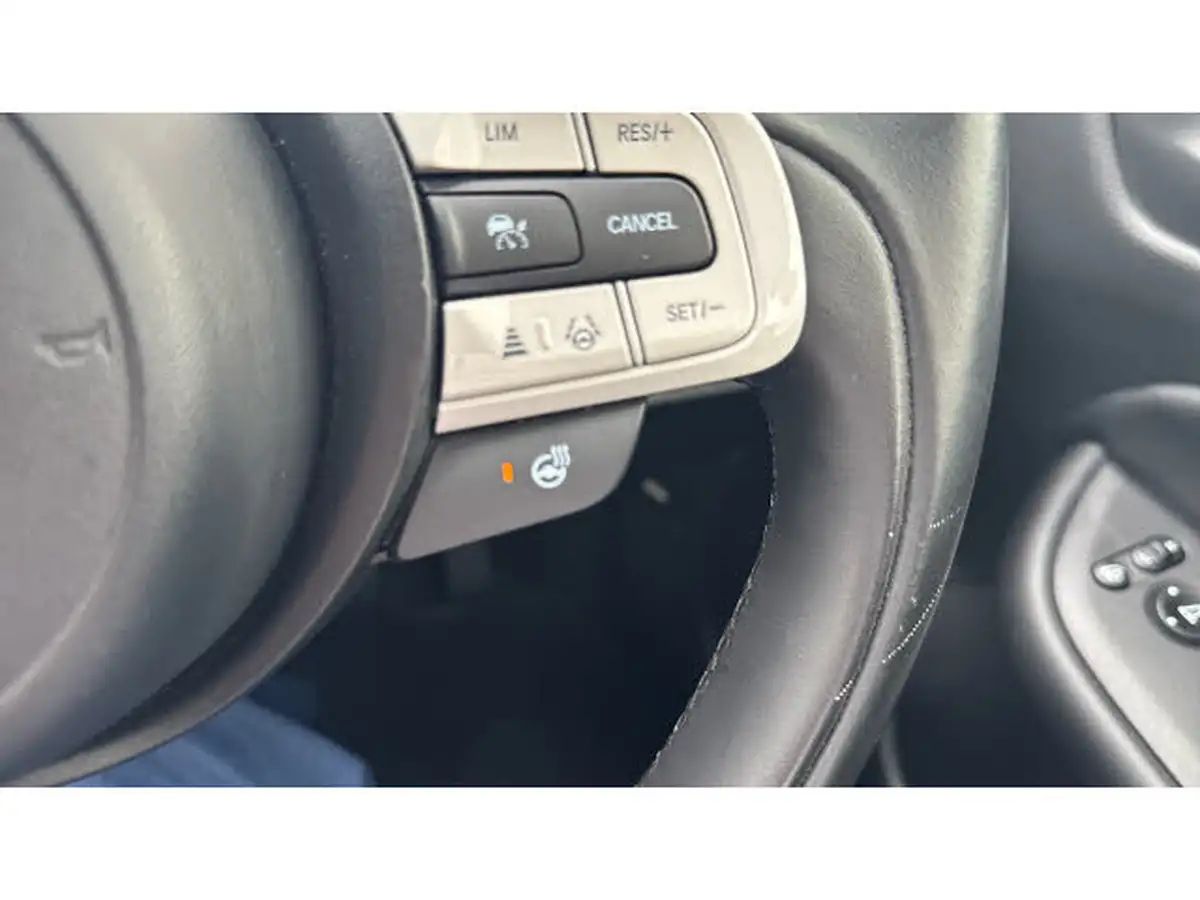 2021-honda-jazz-15-i-mmd-ex-107ps-big-14