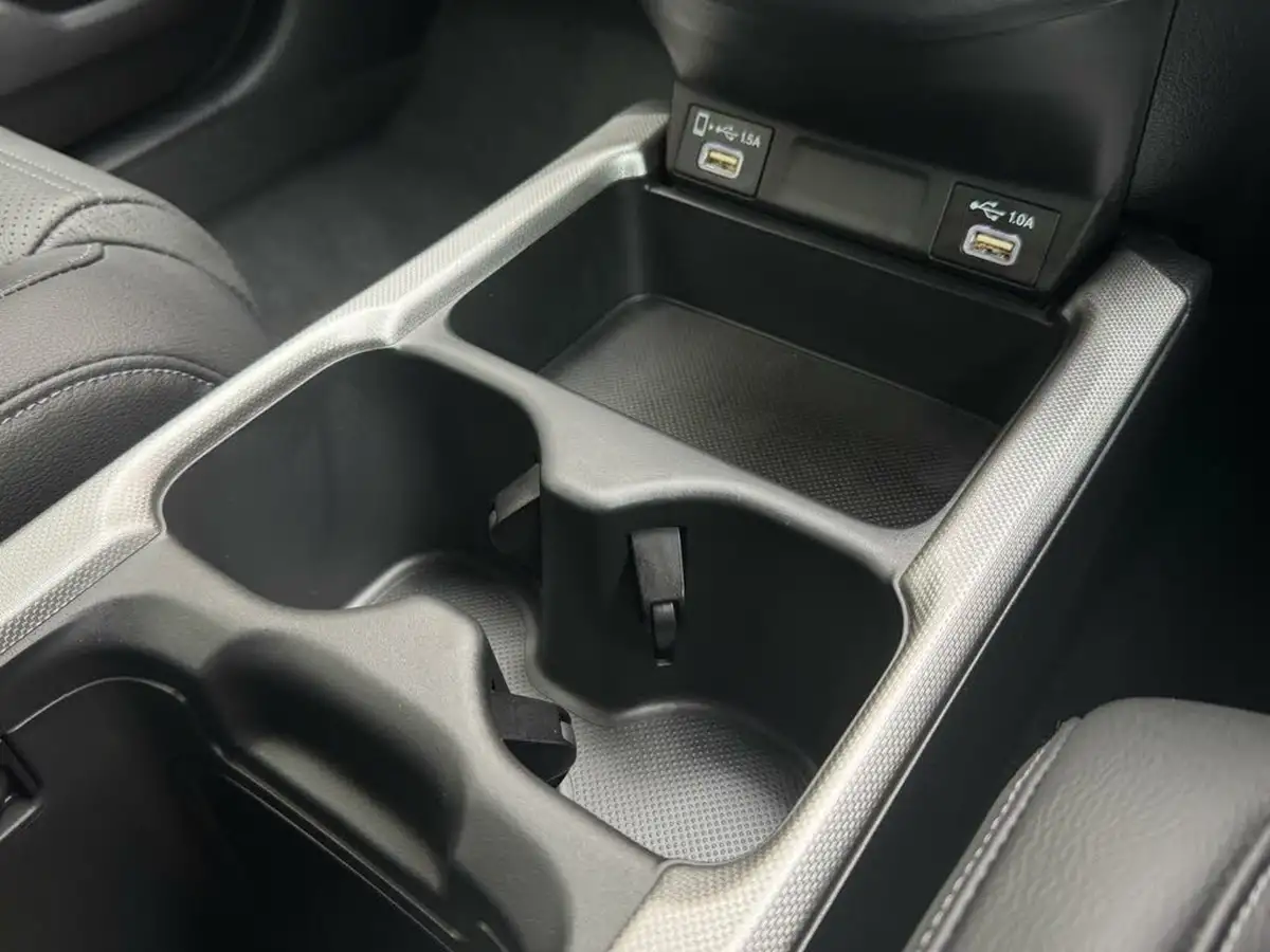 2023-honda-cr-v-20-i-mmd-sr-big-10