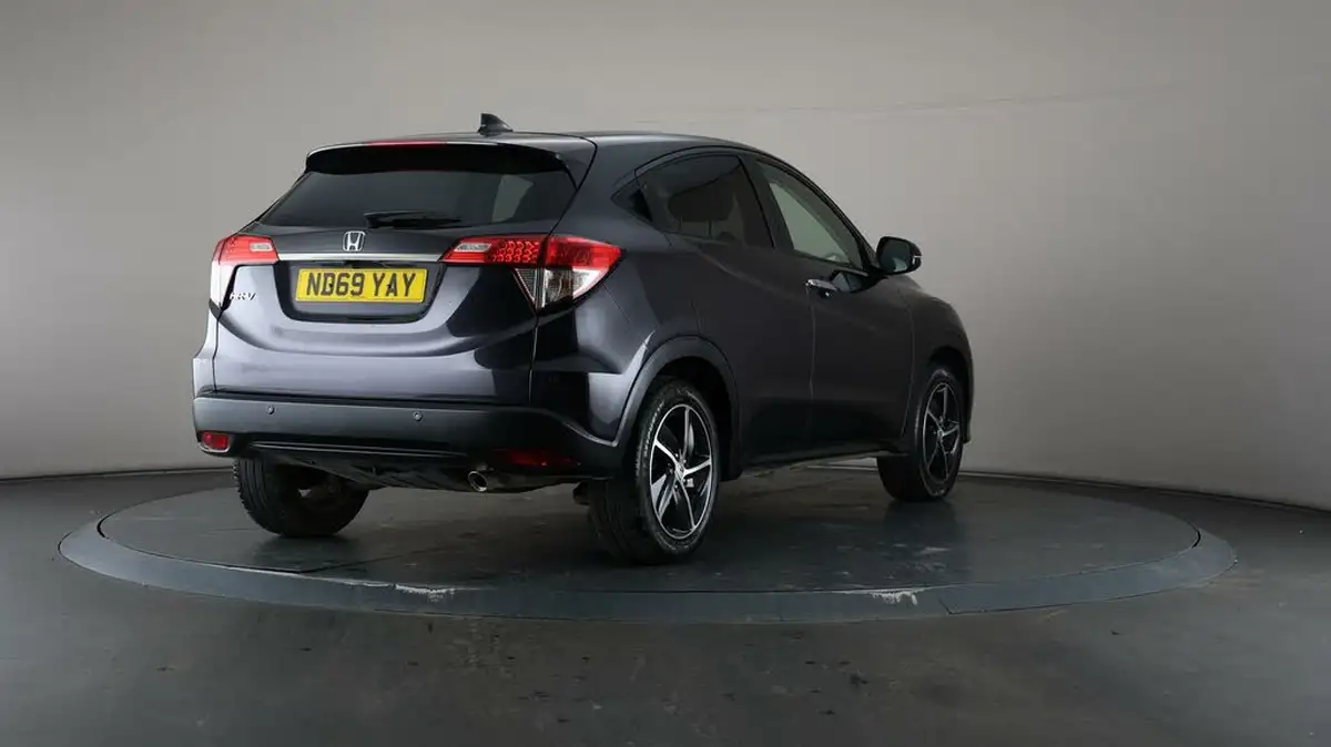 2020-honda-hr-v-15-i-vtec-se-big-59