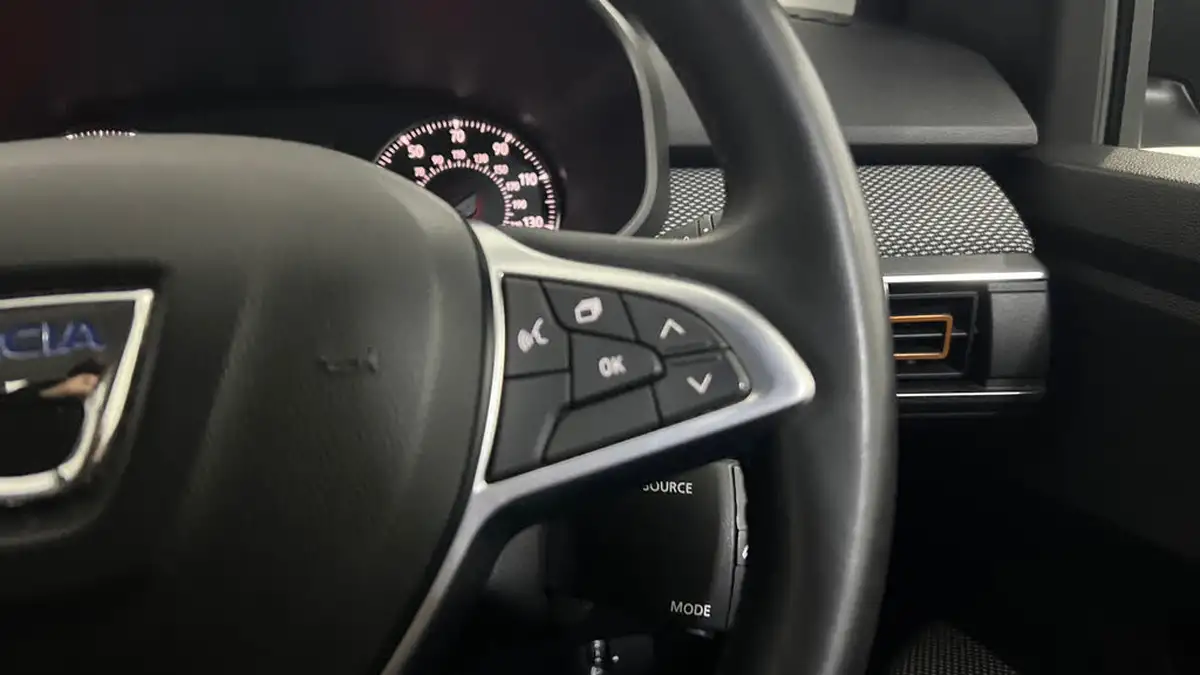 2021-dacia-sandero-stepway-10-tce-comfort-90bhp-big-22
