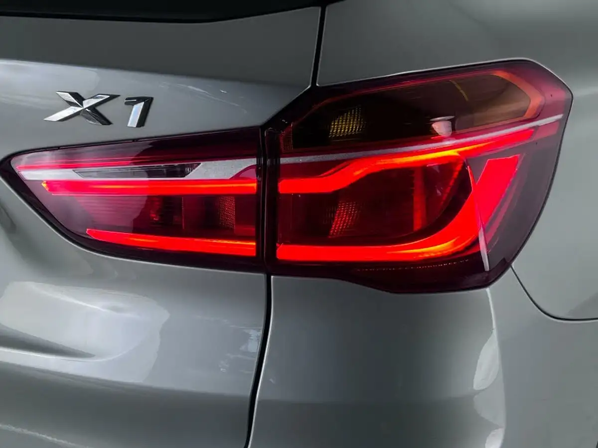 2016-bmw-x1-20td-xdrive20d-xline-auto-big-7