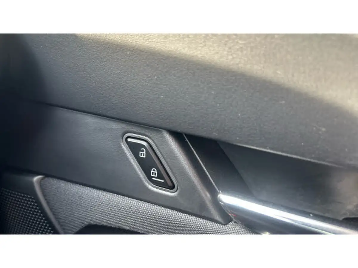 2022-mazda-cx-30-20-e-skyactiv-x-sport-lux-big-32