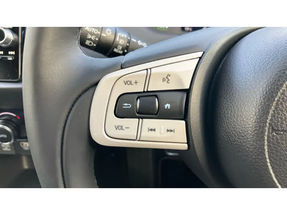 2025-honda-jazz-15-i-mmd-crosstar-advance-big-13
