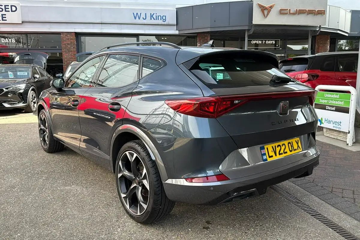 2022-cupra-formentor-15-tsi-v2-big-1