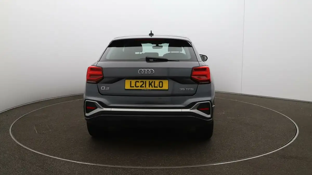 2021-audi-q2-15-35-tfsi-s-line-big-47