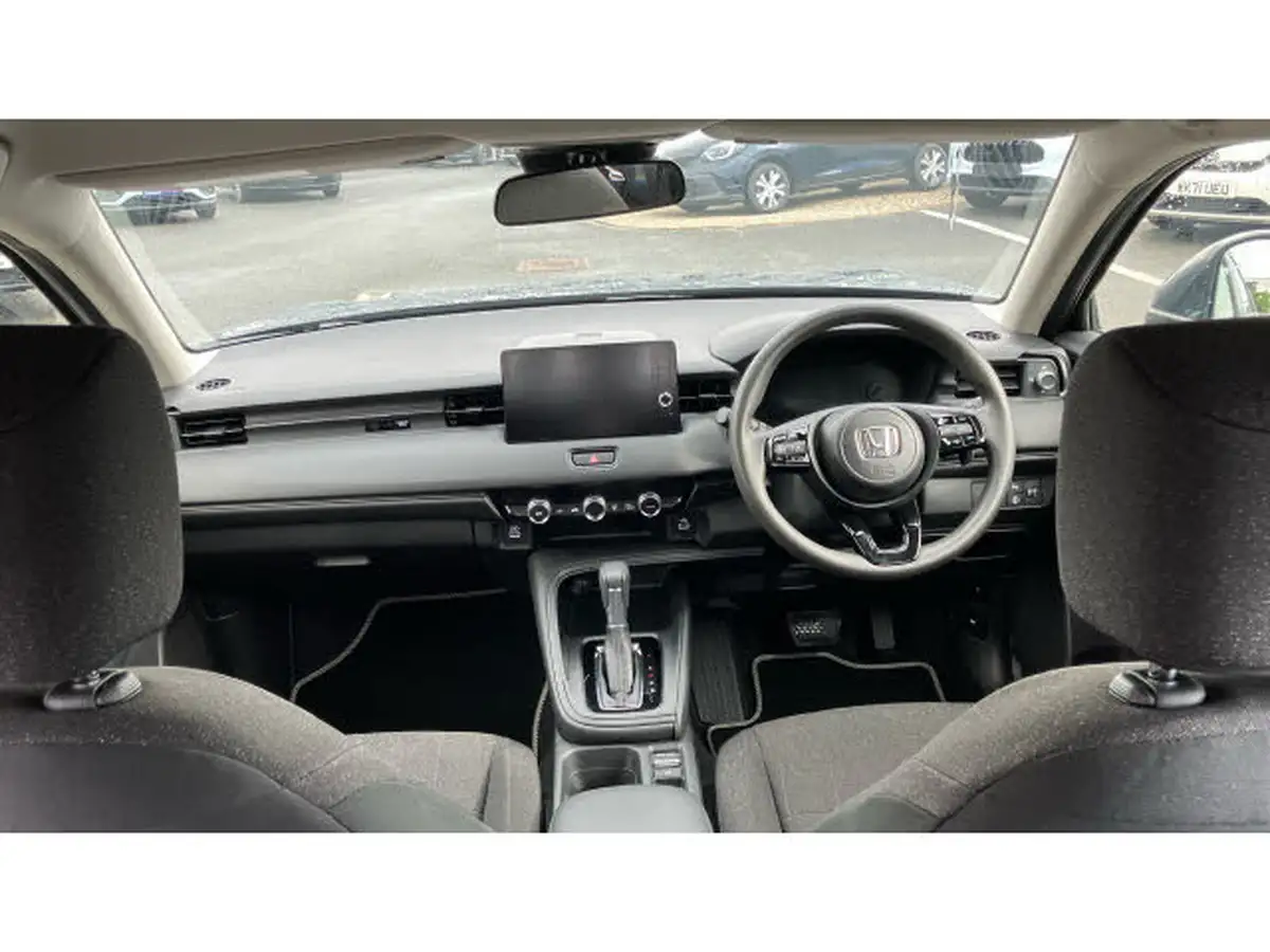 2024-honda-hr-v-15-i-mmd-elegance-big-3